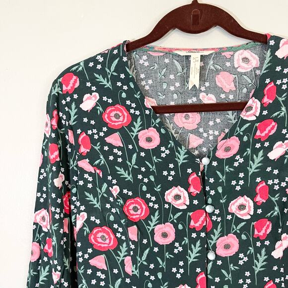 Matilda Jane Top Women Large Green Floral V Neck Long Sleeve Button Blouse NWT - Picture 4 of 8